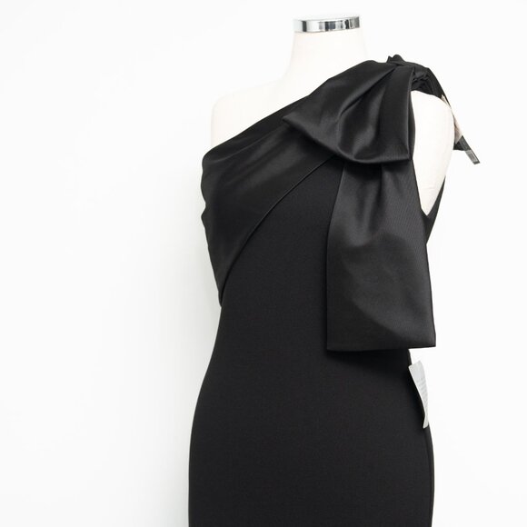 Betsy & Adam - Carmela Long Scuba Crepe Dress With Satin Bow - Picture 13 of 15